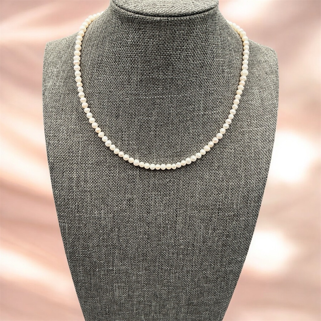 Elegant Cream Pearl Necklace